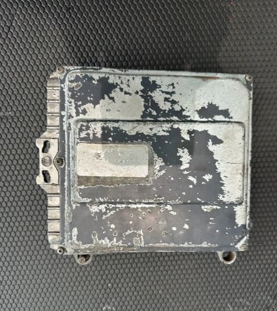 Mack AMI Diesel Engine Control Module ECM ECU
