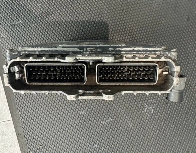 Mack AMI Diesel Engine Control Module ECM ECU