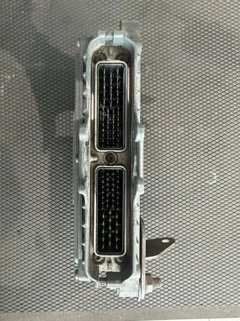 Mack AMI Diesel Engine Control Module ECM ECU 12MS530M