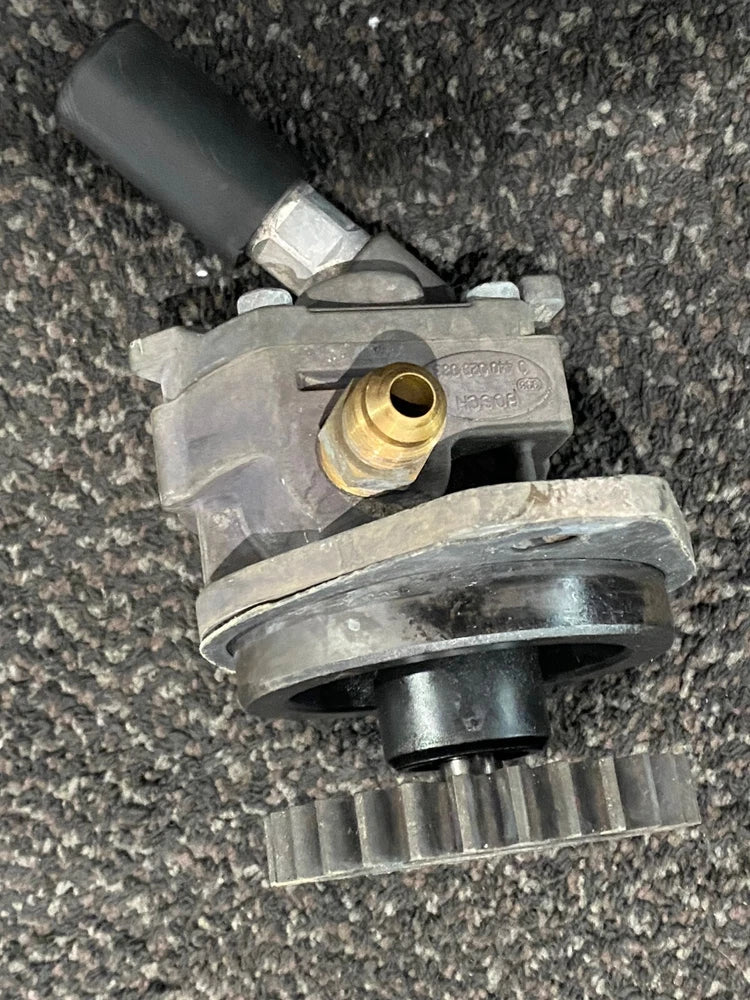 Mack Bosch Fuel Supply Pump 0440020036, 2445110500