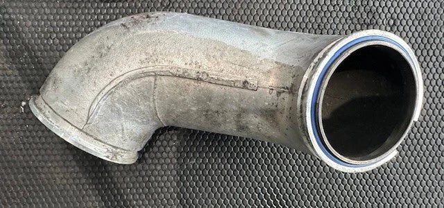Mack Diesel Engine Turbo Air Intake Elbow 20999356
