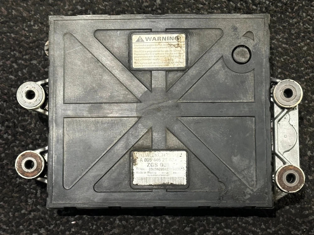 OEM 2008 Mercedes Benz OM460LA Engine Control Module ECU ECU A0054462140