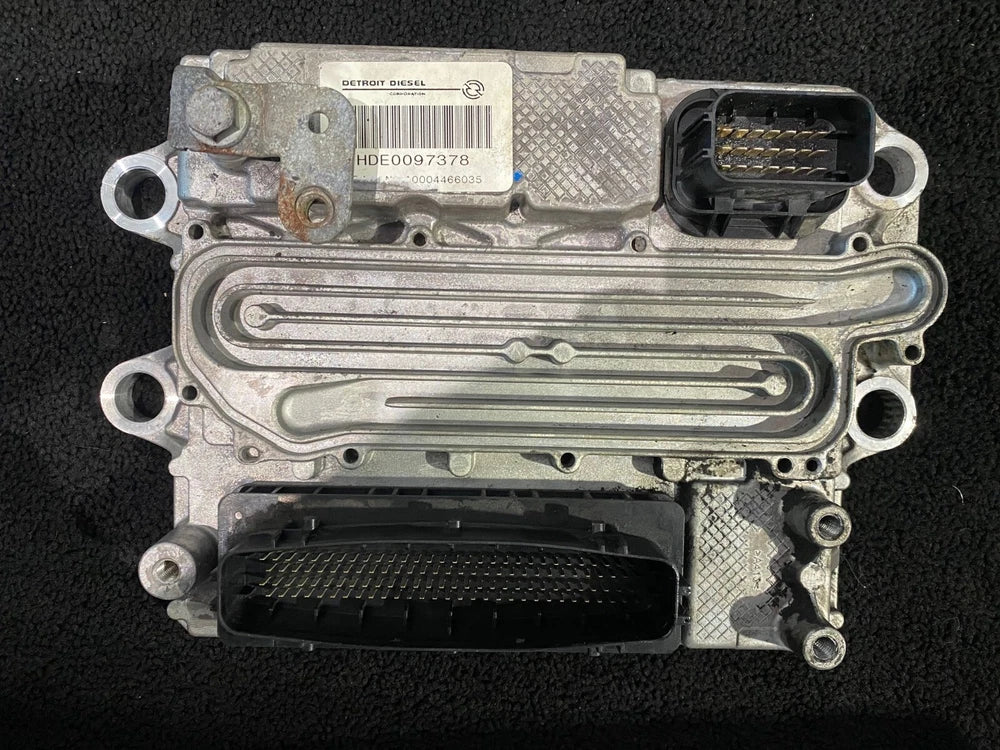 OEM 2011 Detroit DD13 Diesel Engine Control Module ECM ECU A0004466035