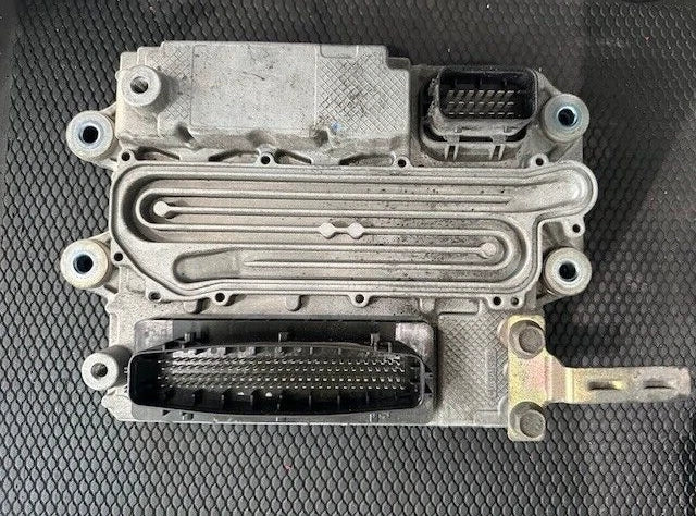 OEM 2013 Freightliner Cascadia Aftertreatment Control Module ACM 2.2 A0004461554