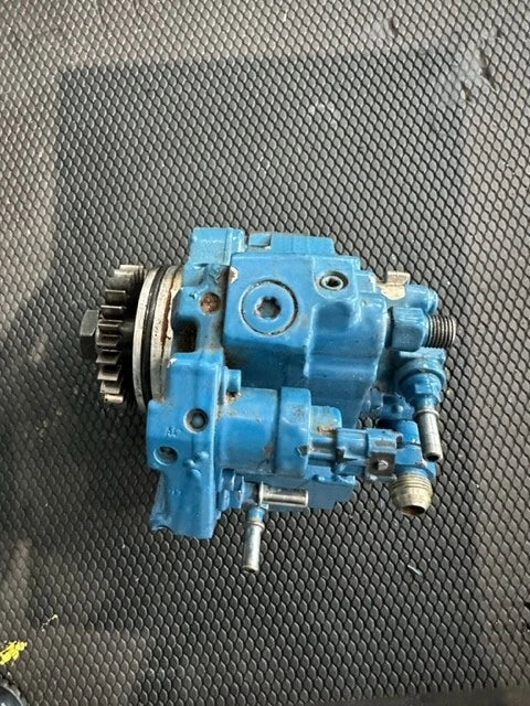 OEM Bosch Cummins QSB 6.7L Diesel Engine Fuel Pump 5256607, 044502122LW