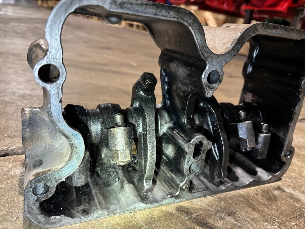 OEM Cummins Big Cam Rocker Housing with Rockers 3044787