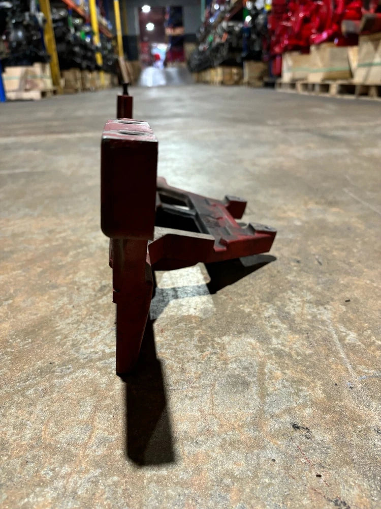 OEM Cummins Diesel Engine Air Filter Support Bracket 2870056