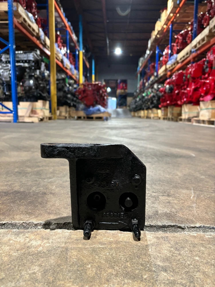 OEM Cummins Diesel Engine Filter Support Bracket 3965155