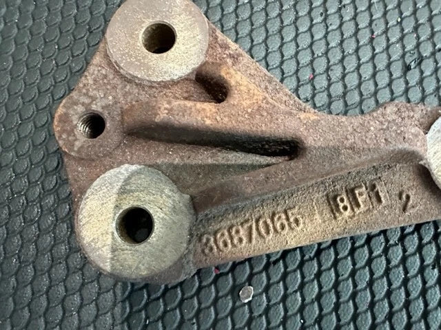 OEM Cummins ISX Fuel Support Bracket 3687065