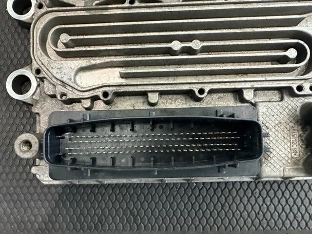 OEM Detroit DD15 Diesel Engine Control Module ECM ECU A0004466035