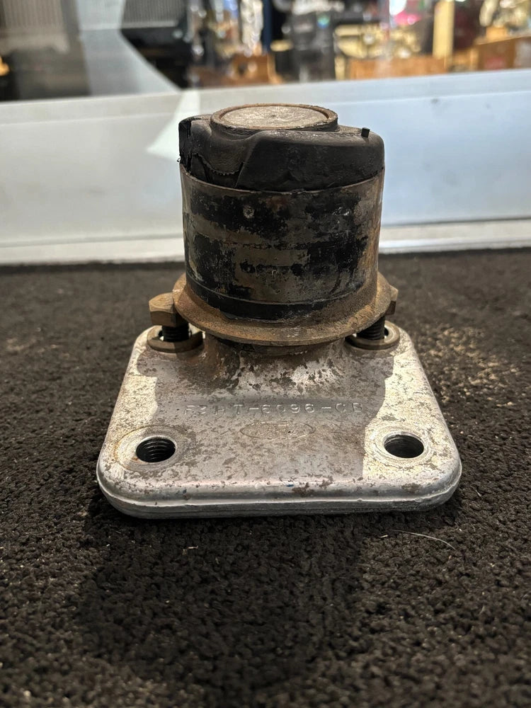 OEM Ford Engine Motor Mount for Cummins 6CT 8.3L Engine F3HT-6096-CB