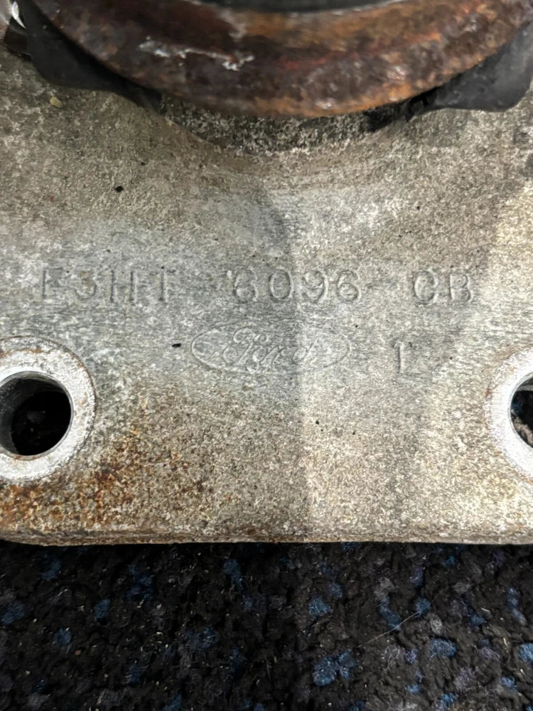 OEM Ford Motor Mount for Cummins Diesel Engine F3HT-6096-CB