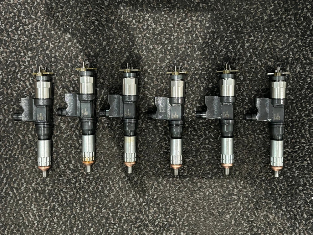 OEM Isuzu 6HK1 Diesel Engine Fuel Injector 5361 8032 EGR Model