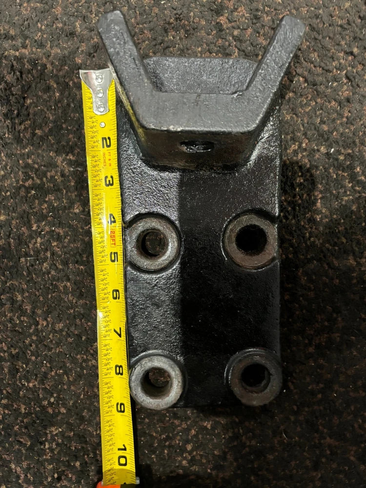OEM Mercedes Benz Rear Engine Motor Mount 01-27897-000