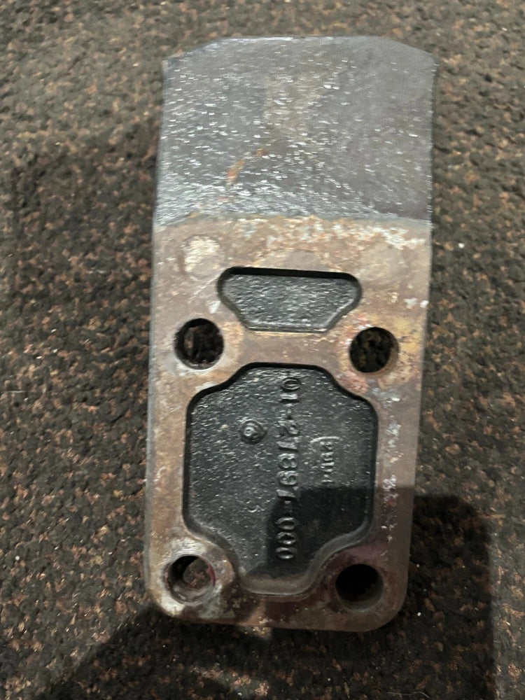 OEM Mercedes Benz Rear Engine Motor Mount 01-27897-000