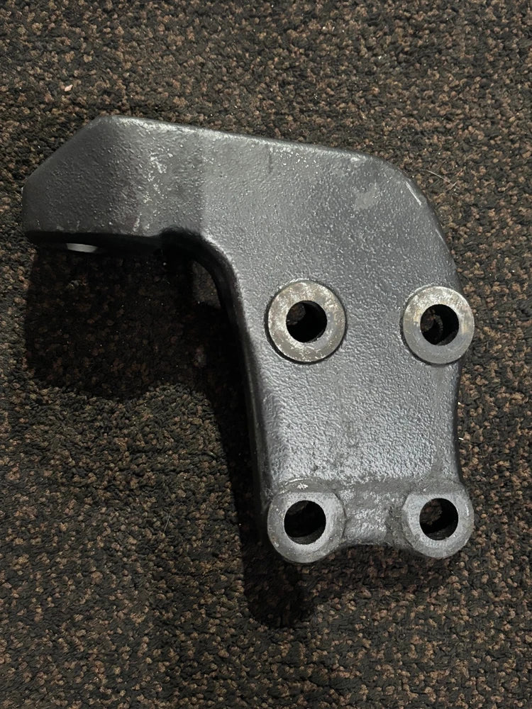 OEM Mercedes Benz Rear Engine Mount 01-25316-002