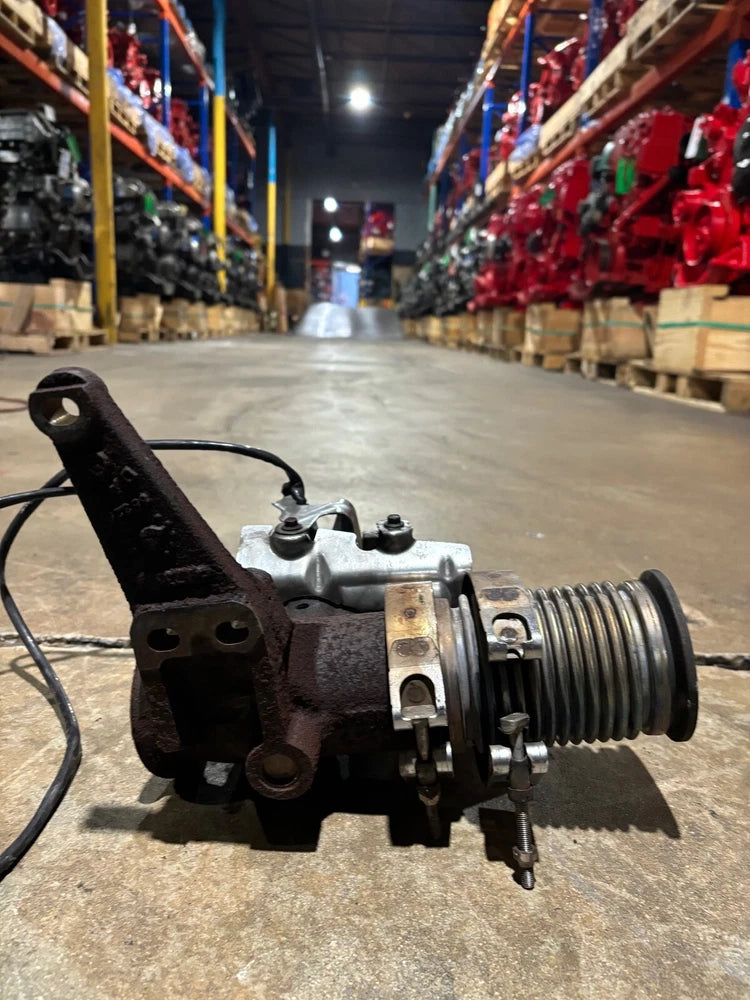 OEM Paccar MX-13 Diesel Engine EGR Valve 1831266