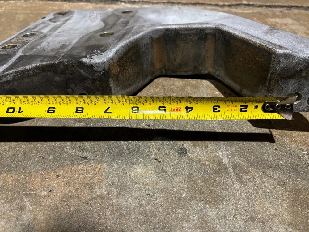 OEM Peterbilt Right Rear Engine Motor Mount off Detroit Series 60, 01-26825-001