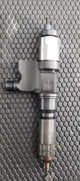 Isuzu 4HK1 OEM Diesel Engine Denso Fuel Injectors 5471 5473 5472 7034 7033 8973297032