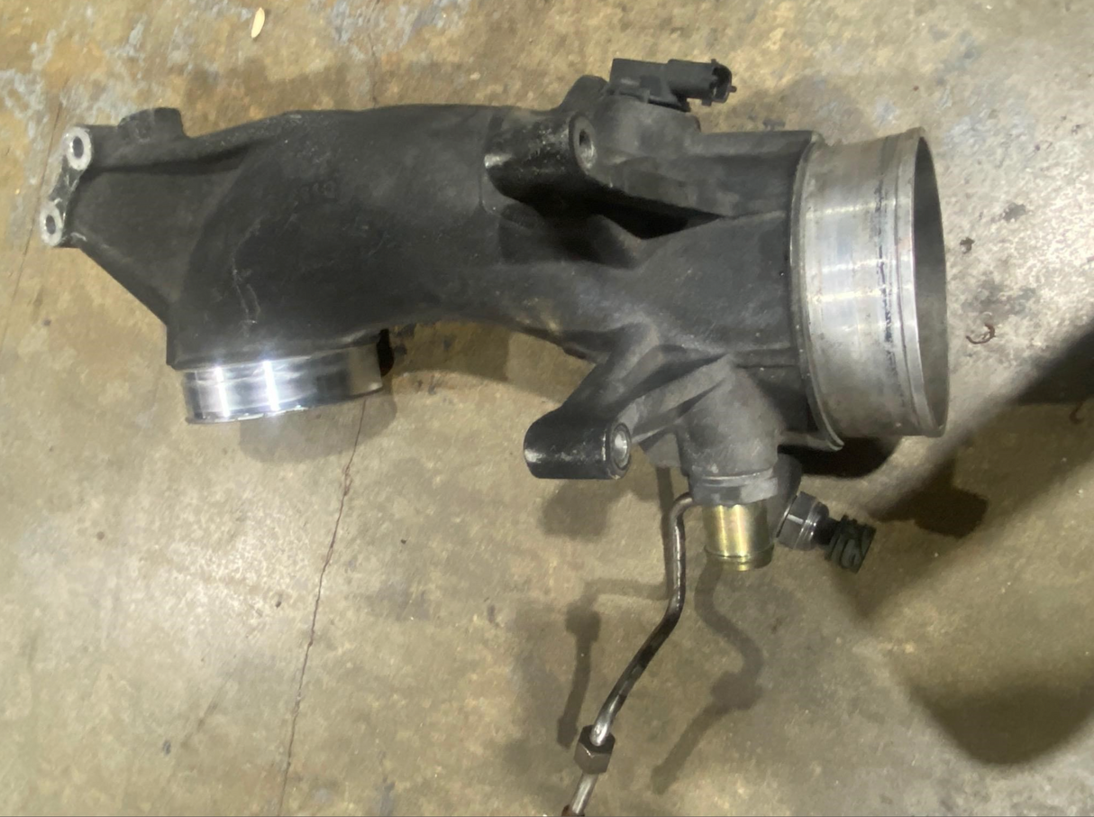Paccar mx-13 diesel engine air transfer tube 1910628