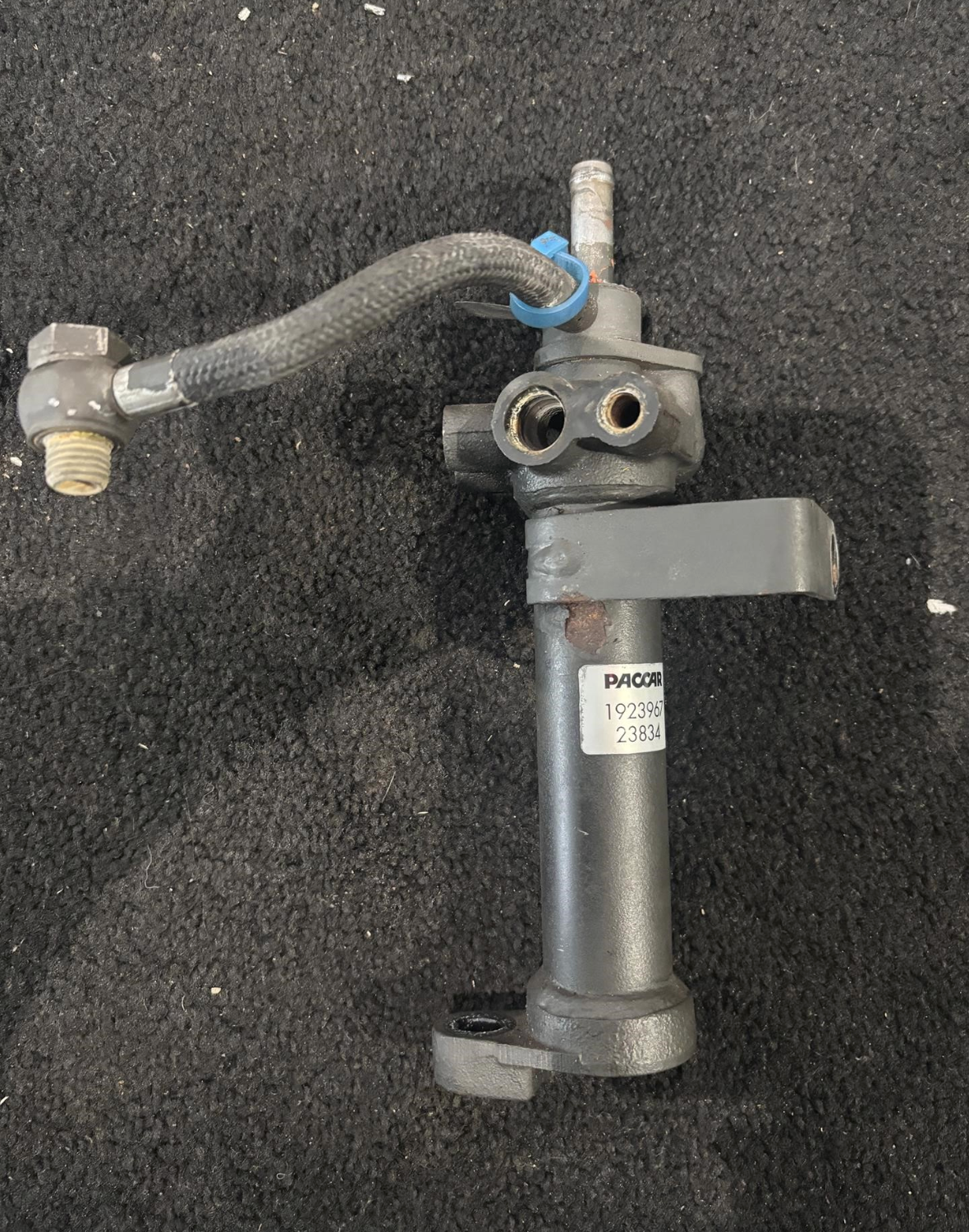 Paccar mx-13 diesel engine water coolant transfer tube 1923967