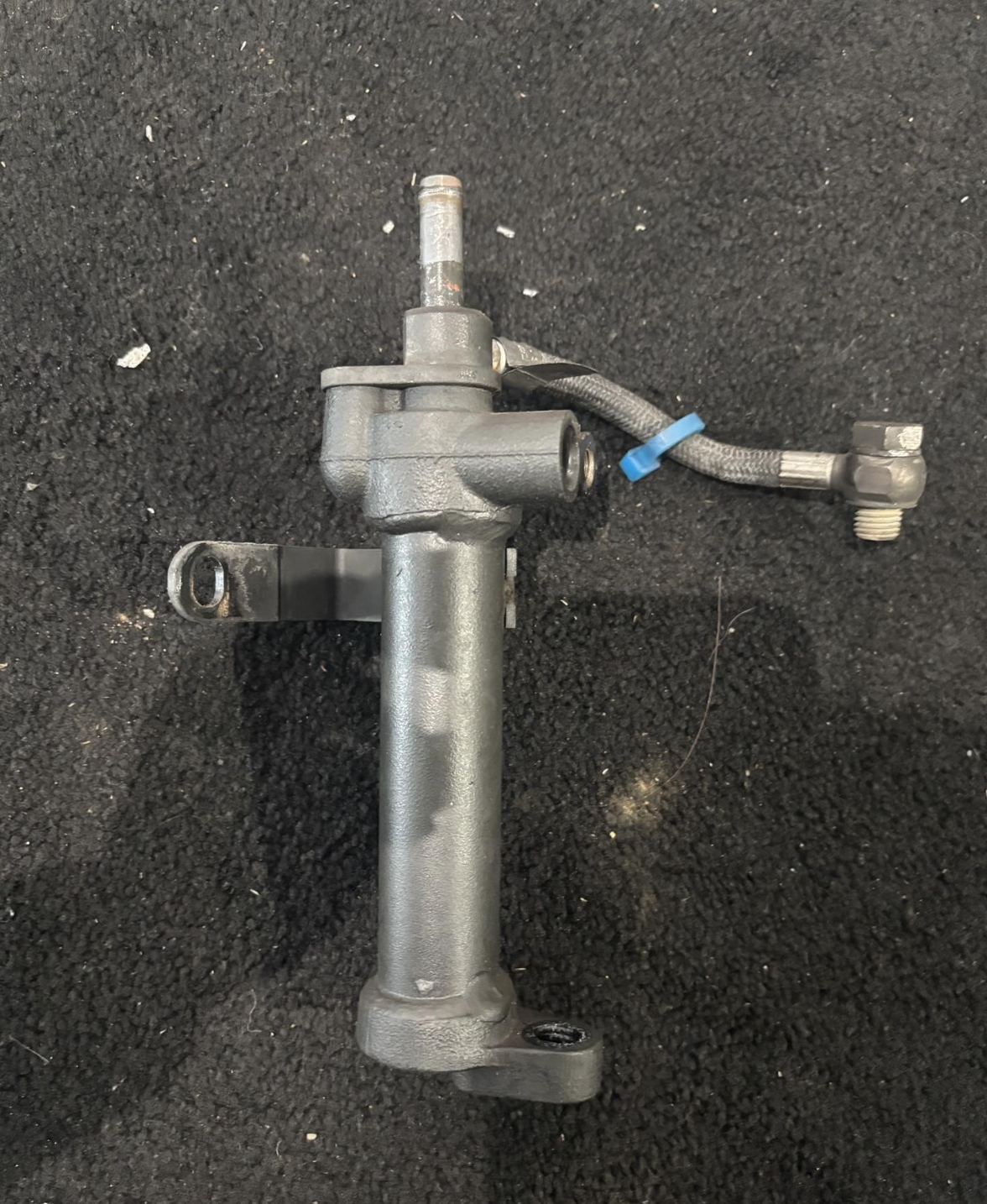 Paccar mx-13 diesel engine water coolant transfer tube 1923967