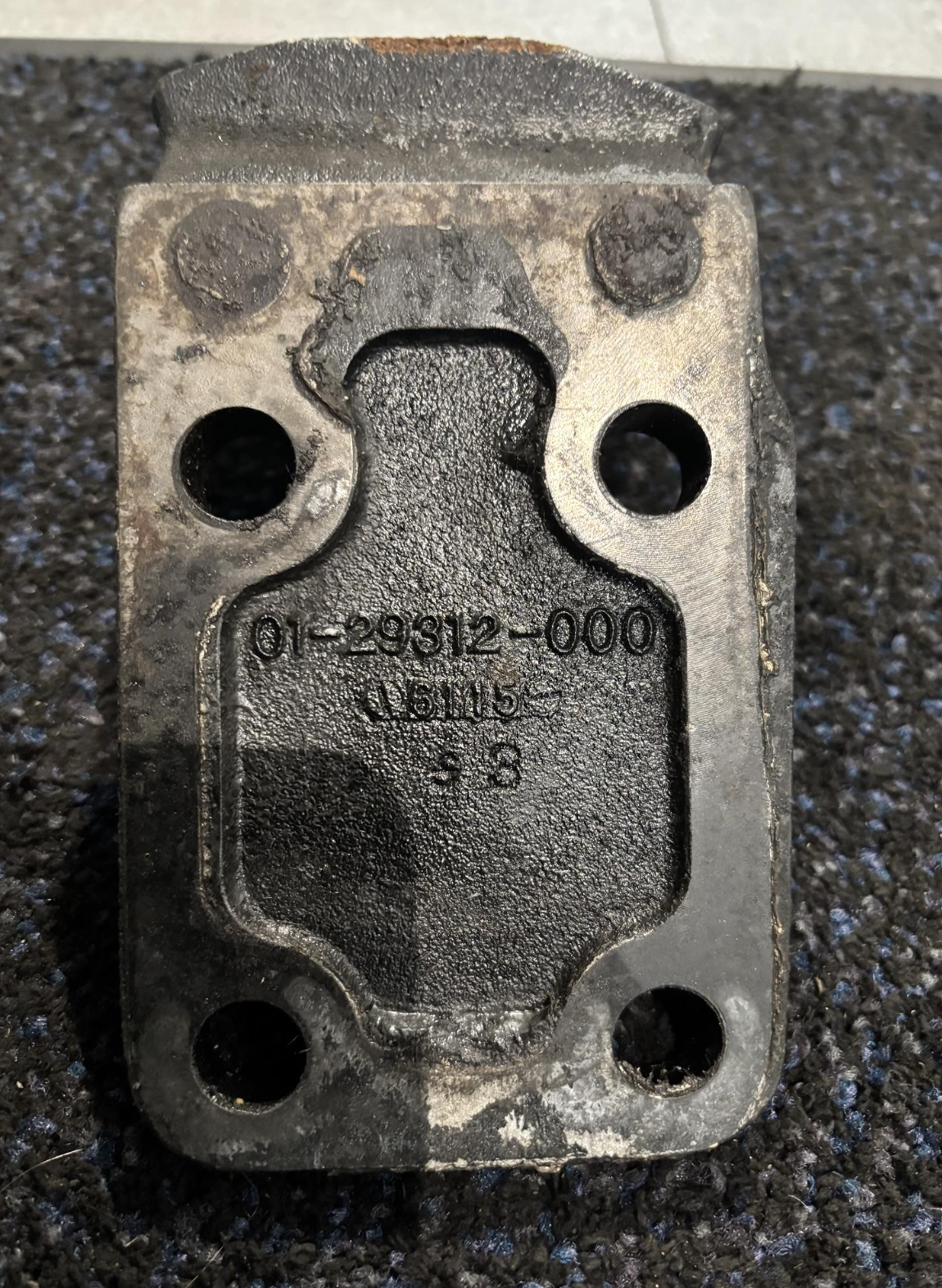 Mercedes Benz Rear Engine Motor Mount 01-29312-000