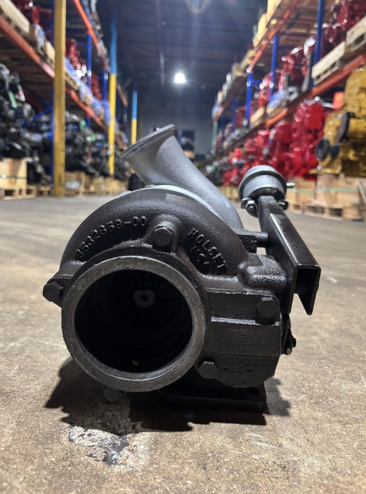 Holset HX40W Turbo for Cummins 8.3L Diesel Engine 2080093R