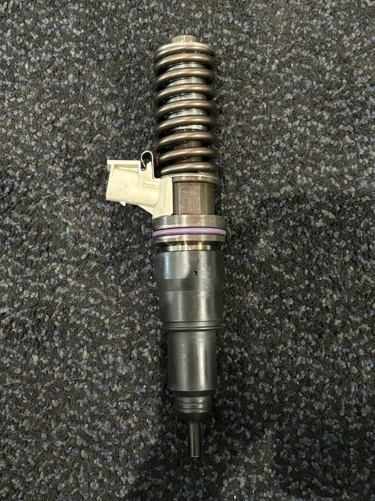 Volvo D13, Mack MP8 Diesel Engine Fuel Injector 85013611